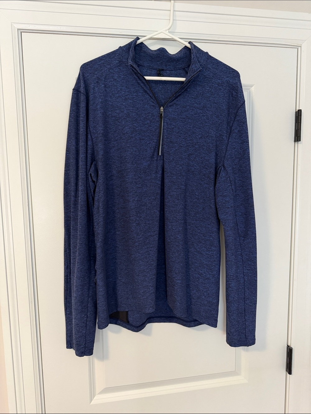 Lululemon Men's Navy Quarter-Zip Sweater Shirt size M - Picture 1 of 4